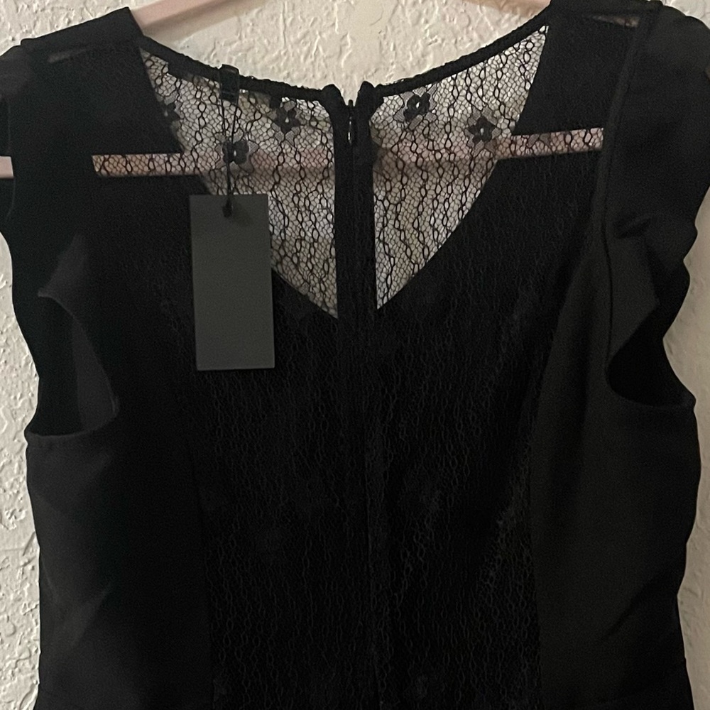 19 Cooper Women's Black Ruffled Lace Zippered Cap Sleeve V Neck Dress Sz L NWT - Picture 5 of 6